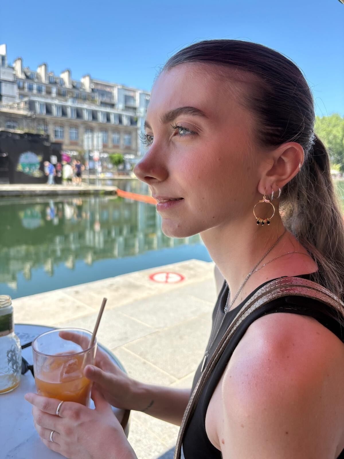 Boucles d'oreilles créoles écrous 3 perles noir Oh la la !