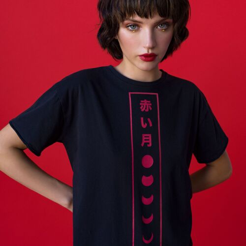 RED MOON t-shirt