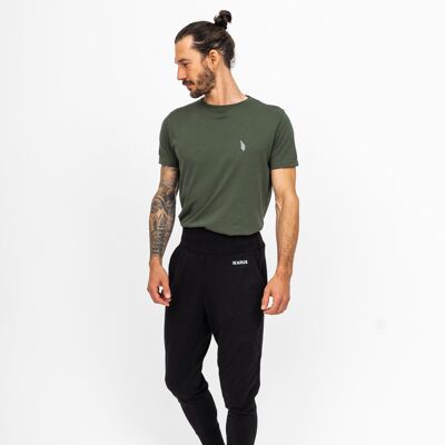 Tenue de Yoga Noir & Olive Classique | Pantalon & T-shirt IKARUS