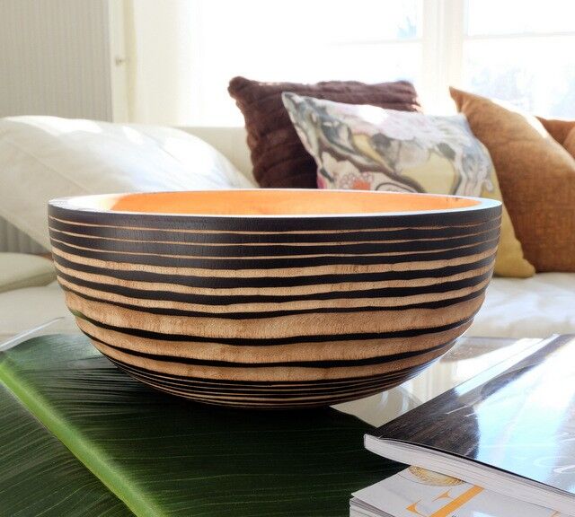 Ciotola in legno, fruttiera, insalatiera, modello Tribal in choco-nature, XL (Øxh) 30cm x 12,5cm