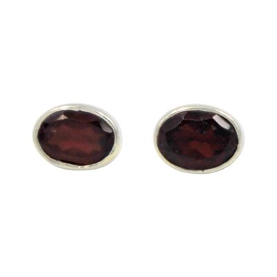 Oval Shaped Faceted Mini Stud Earring / SKU310