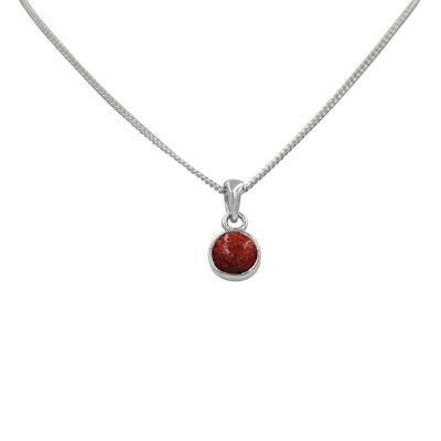A Simple Round Pendant Presented on a Sterling Silver Chain / SKU396