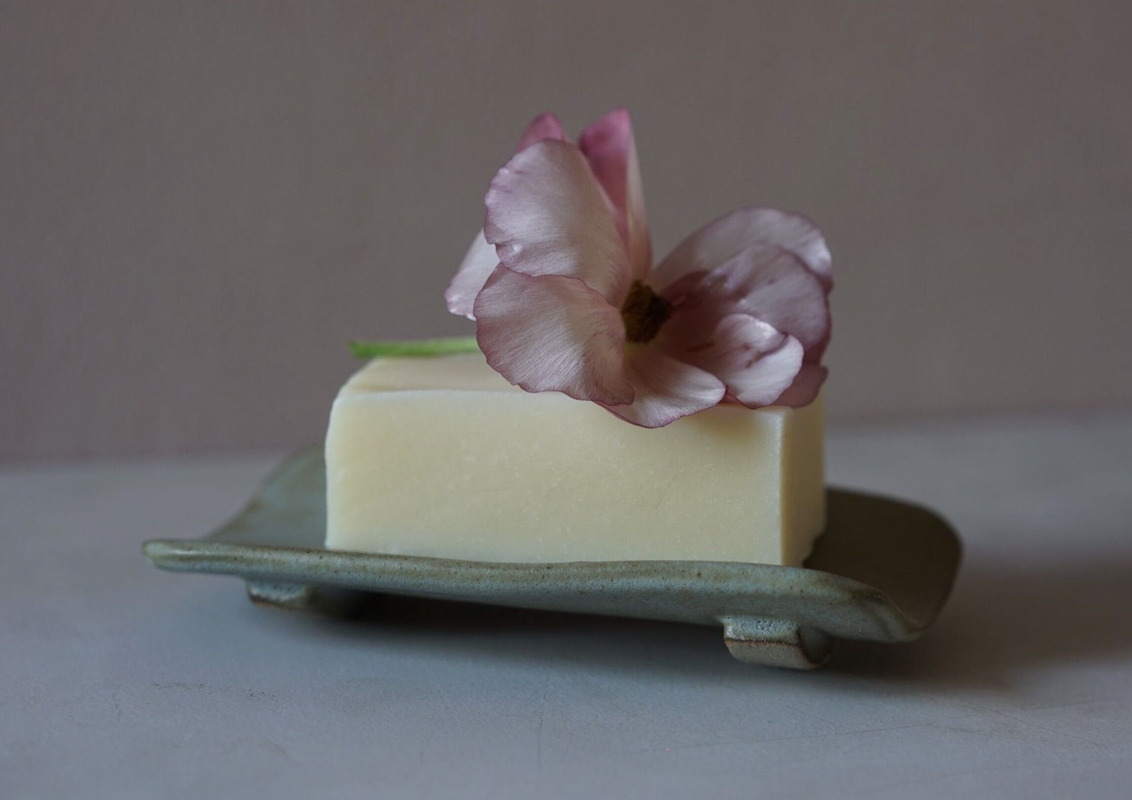 Sapone fatto a mano alla citronella e bacche di ginepro