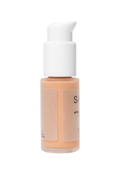 Natural Foundation - Light medium Shade 3