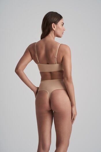 String Invisible Mi-Taille Beige 3