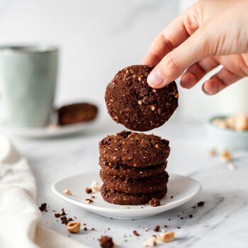 Biscuit double chocolat et noisettes (sans gluten, végétalien) 6