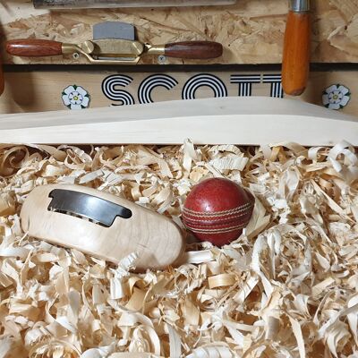 SCOTT Custom Cricket Bat - Grade 1+ - 2lbs 10oz - 2lbs 11oz