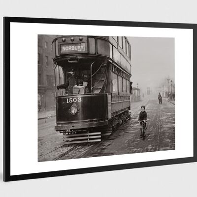 Old black and white city photo n°02 aluminum 60x90cm