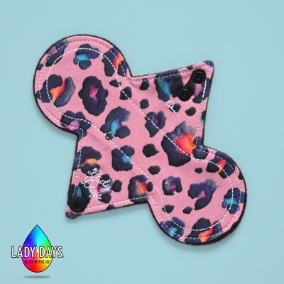 Reusable menstrual pad - panty liner - pink leopard