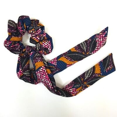 Wax ribbon scrunchie