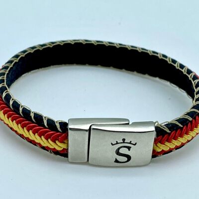 Leather bracelet with braided flag.