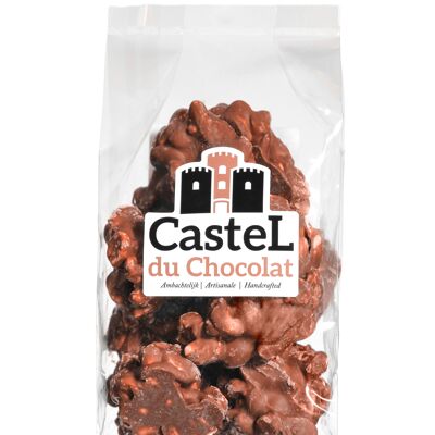 Cioccolato al latte con grappoli di arachidi