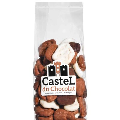 Banana chips coated with milk, white and dark chocolate