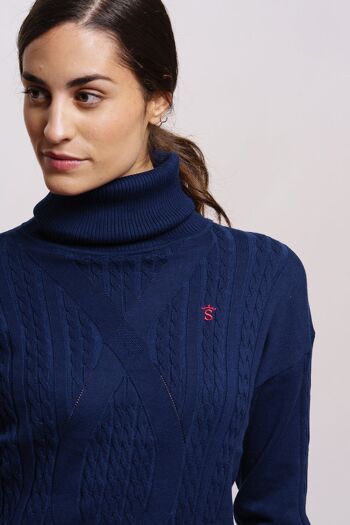 Pull bleu marine 10 3