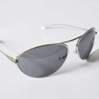 Tropo – Polierte Titanrahmen-Sonnenbrille mit hohem Kontrast