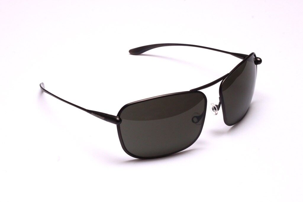 Stylish unisex sunnies EINSTOFFEN Schlawiner, titanium frame with wood and  acetate inserts in Titanium,