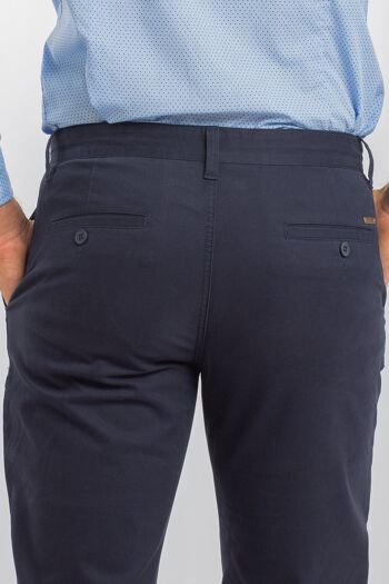 Pantalon chino bleu marine Regular 3