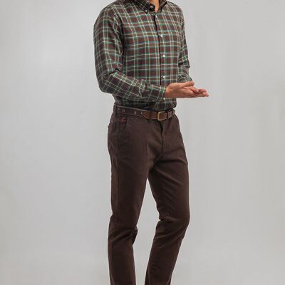 Pantalón Chino Semi Entallado Chocolate