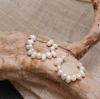 Boucles d'oreilles créoles perlées de perles d'eau douce - Non 4