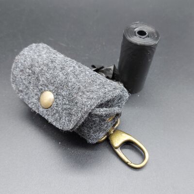 Vegan Dog bag holder handcrafted in 5mm felt . Opplav doggy Felt(Dark Grey)