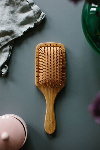 brosse à cheveux en bambou - brosse à cheveux écologique 4