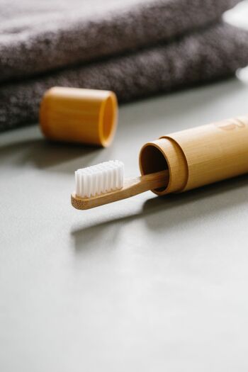 étui à brosse à dents en bambou - étui de voyage pour brosse à dents écologique 3