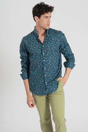 Chemise bleue à fleurs 5