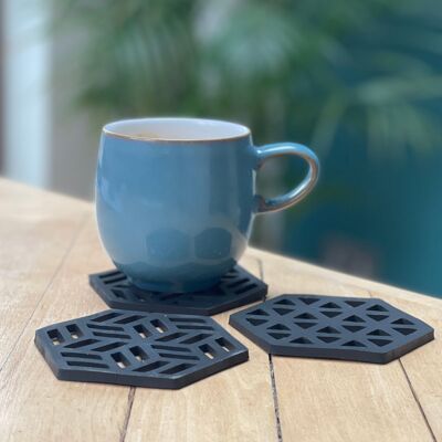 handcrafted-recycled-rubber-coaster-a-set-of-4