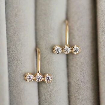 Boucles d'oreilles barre Circinus 3 diamants gros fil / Jaune 14k 4