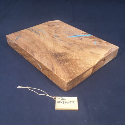 Schneidebrett aus Eiche. (Quadratkantig mit Harzdetails.) D 45 x 34 x 5,5 cm – Ja, in Geschenkverpackung (+6,00 £)