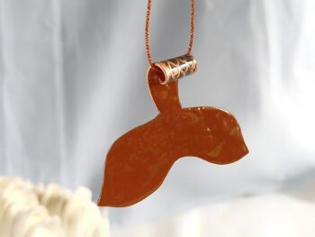 PENDENTIF QUEUE DE BALEINE 2