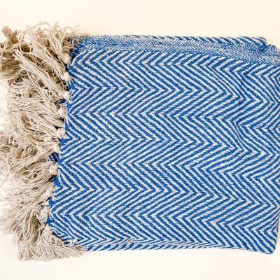 Decke aus recycelter Baumwolle, königsblau und weiß