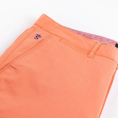 Pantaloni chino in corallo sportivo