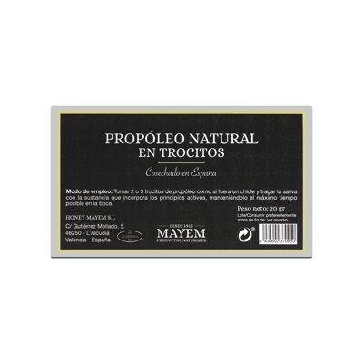 Natural propolis in pieces