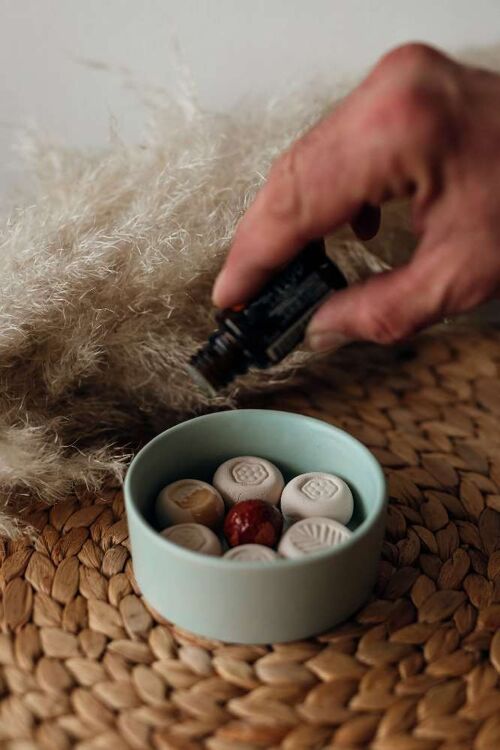 Ceramic diffuser for essential oils - in Mint bowl__