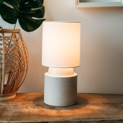 Chic Pyrite white table lamp