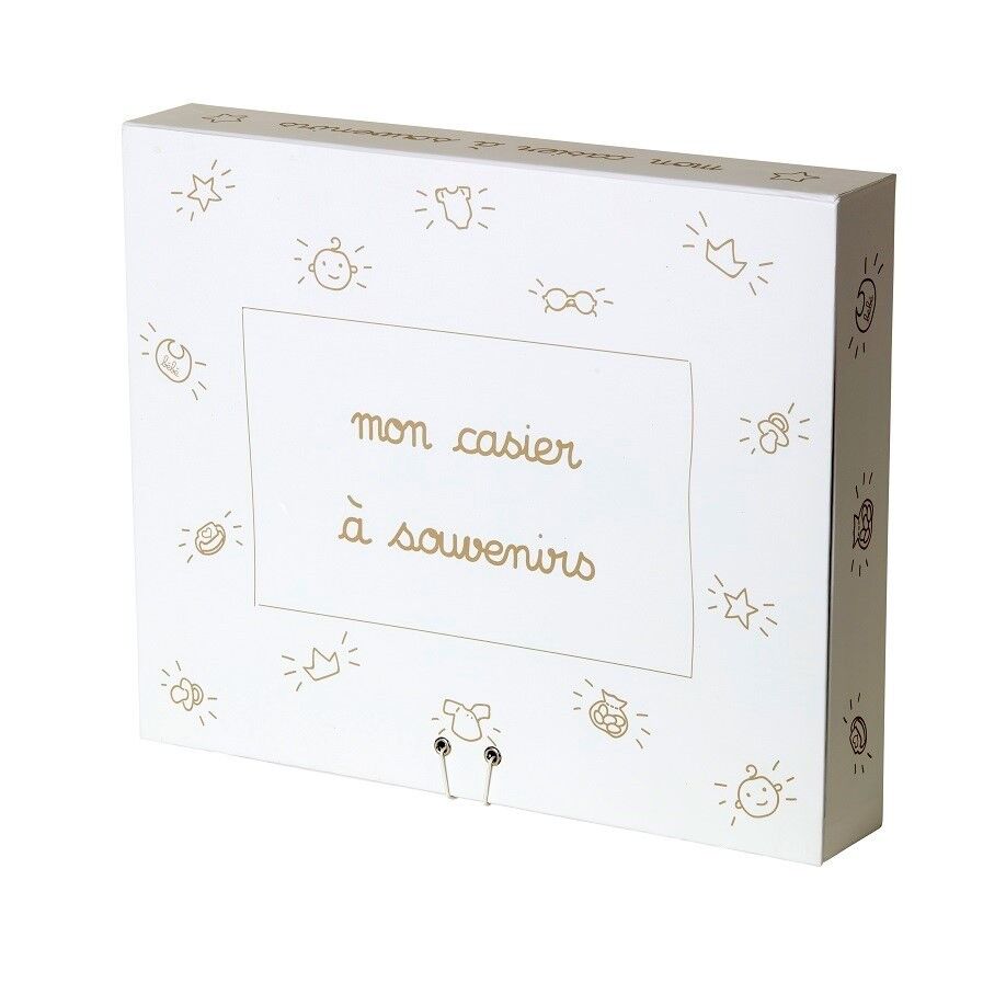 Hübsche individualisierbare Erinnerungsbox mit edlen Tüten und Etiketten