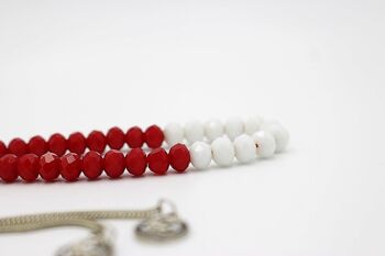 Perles acryliques combinées rouges et blanches dans le style par Luxury R Visible LRV AC92K / SKU335 2