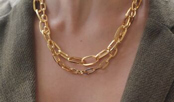 Collier jagger 3