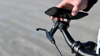 Support téléphone vélo magnetique Shapeheart 1