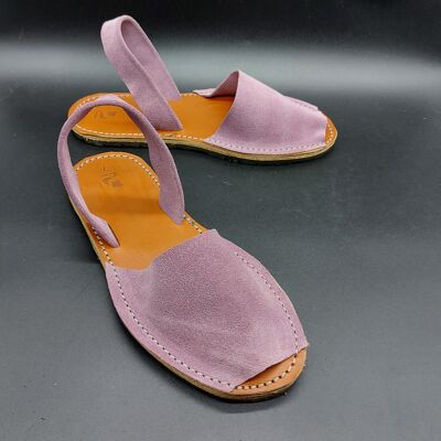 Abarcas, traditional sandals from the Mediterranean islands (Menorca)-Made of waterproof suede-100% natural materials. Opplav Abarcas.(Orchide color)