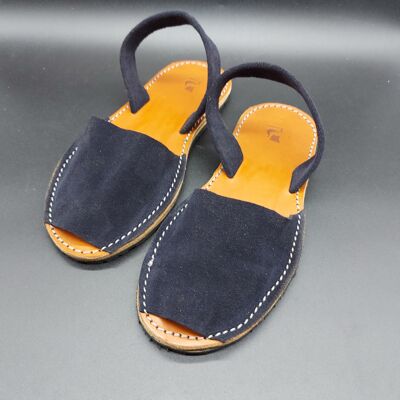 Abarcas, traditional sandals from the Mediterranean islands (Menorca)-Made of waterproof suede-100% natural materials. Opplav Abarcas.(Dark Blue-Navy color)