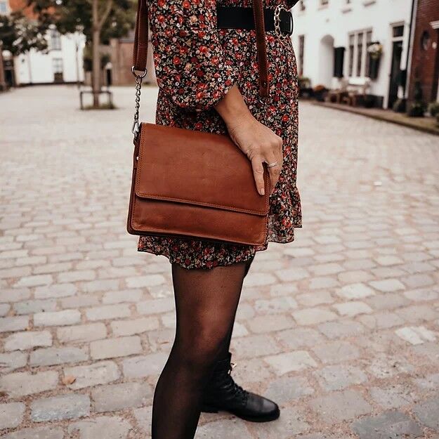 Borsa a tracolla con catena