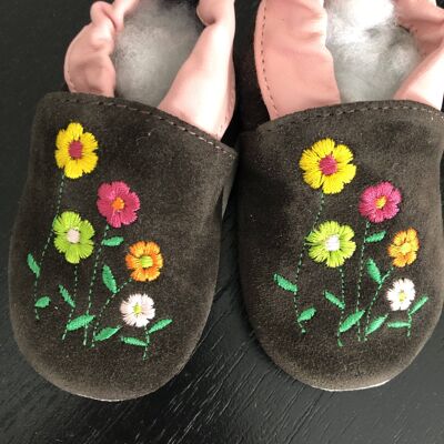 Chaussures Bébé en Daim Doux Champ de Fleurs