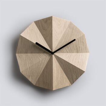 Delta Clock Oak (avec aiguilles noires) - Horloge murale en bois 1