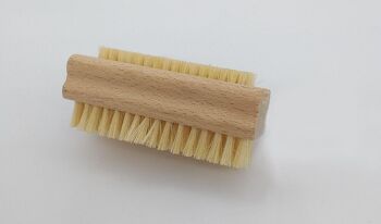 Brosse à ongle