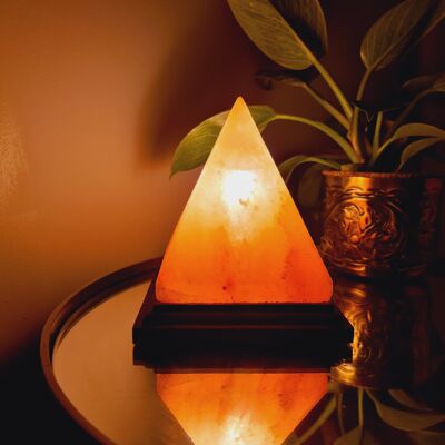 Himalayan Salt lamp - Pyramid