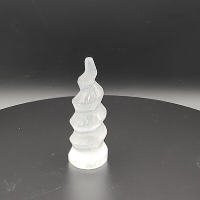 Selenite display crystal - Spiral unicorn tower - 10 cm