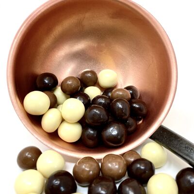 Corn balls, with three chocolates (bulk 1kg)