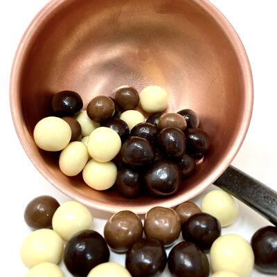 Corn balls, with three chocolates (bulk 1kg)